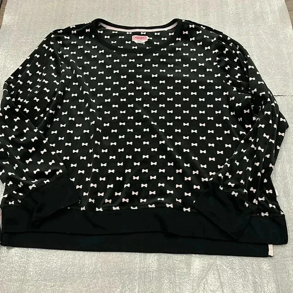 ❤️2/$50❤️[XL]Kate Spade Black Velvet Crew Neck Lounge PJ Top Pink Bow Print